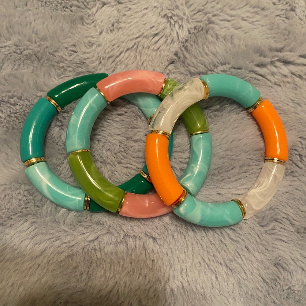 Beautiful bracelets - Picture 3 of 5